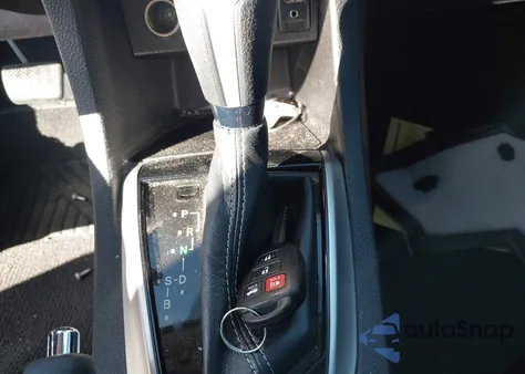 2018 Toyota Corolla Le из США, поврежденный, VIN 5YFBURHE4JP842803